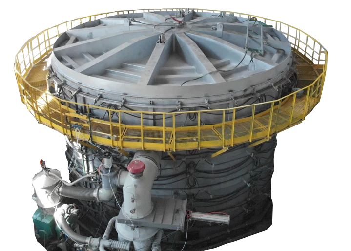 Крупногабаритная вакуумная шахтная печь сопротивления